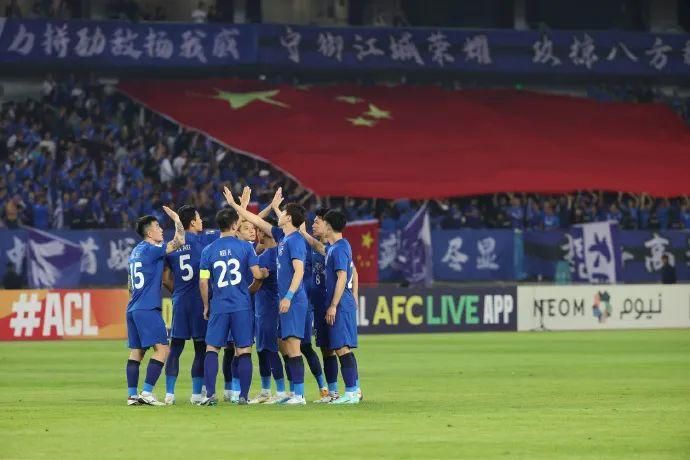 ”有观众表示：“上海闲话太吸引人，就像我们邻家的感觉，这是一部非常当代的都市电影